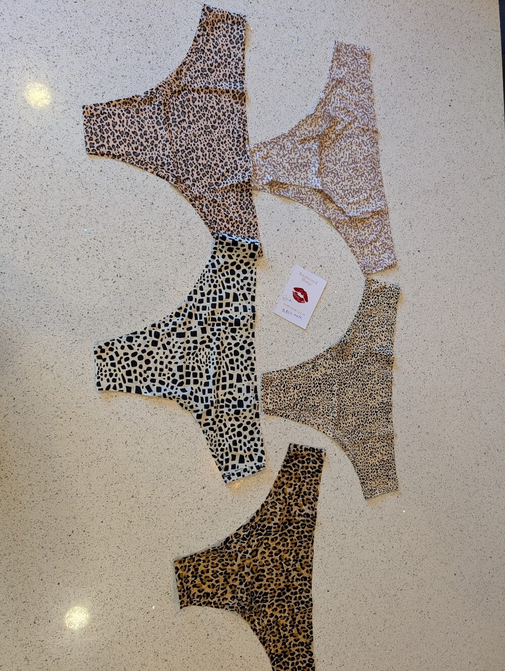 Mixed print briefs size L - 5 pairs